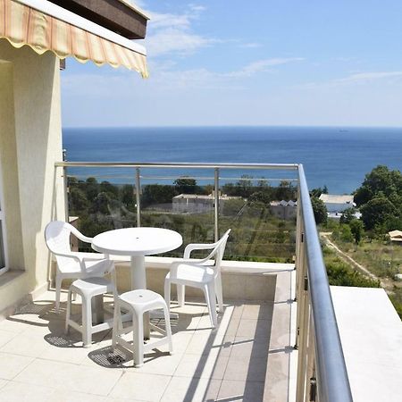 Byla White Residence بايالا المظهر الخارجي الصورة