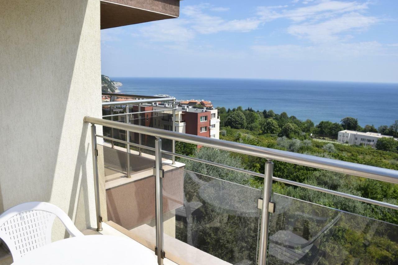 Byla White Residence بايالا المظهر الخارجي الصورة