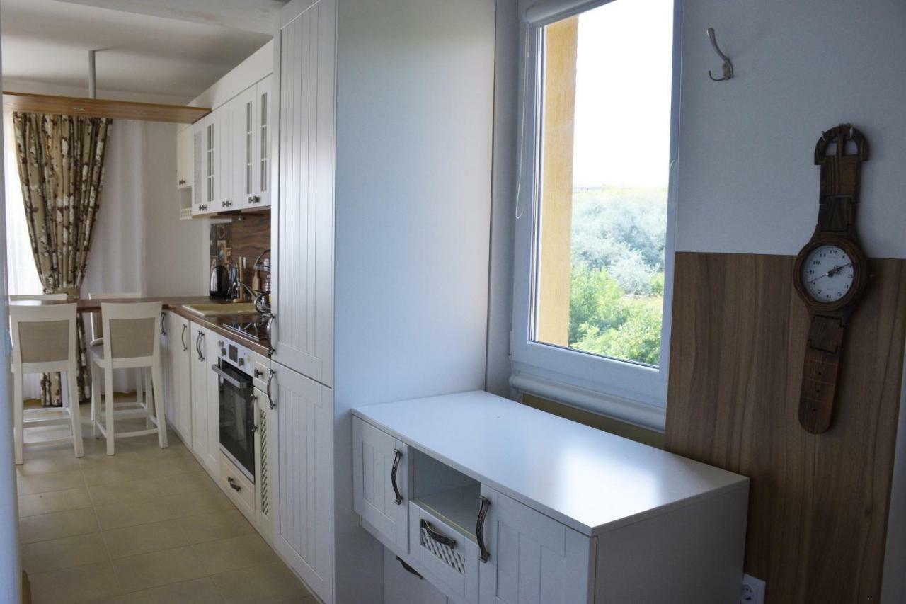 Byla White Residence بايالا المظهر الخارجي الصورة